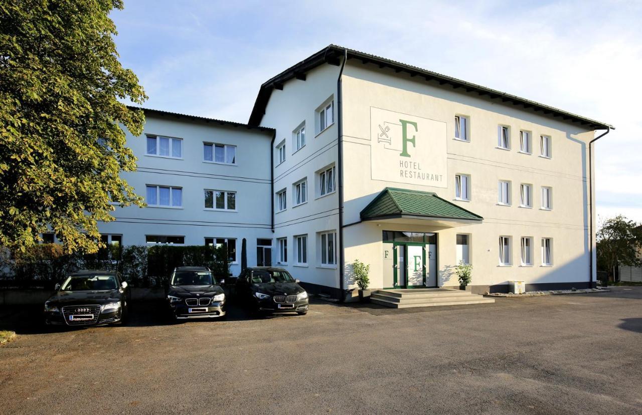 F Hotel 24H Check-In Horsching Exterior photo