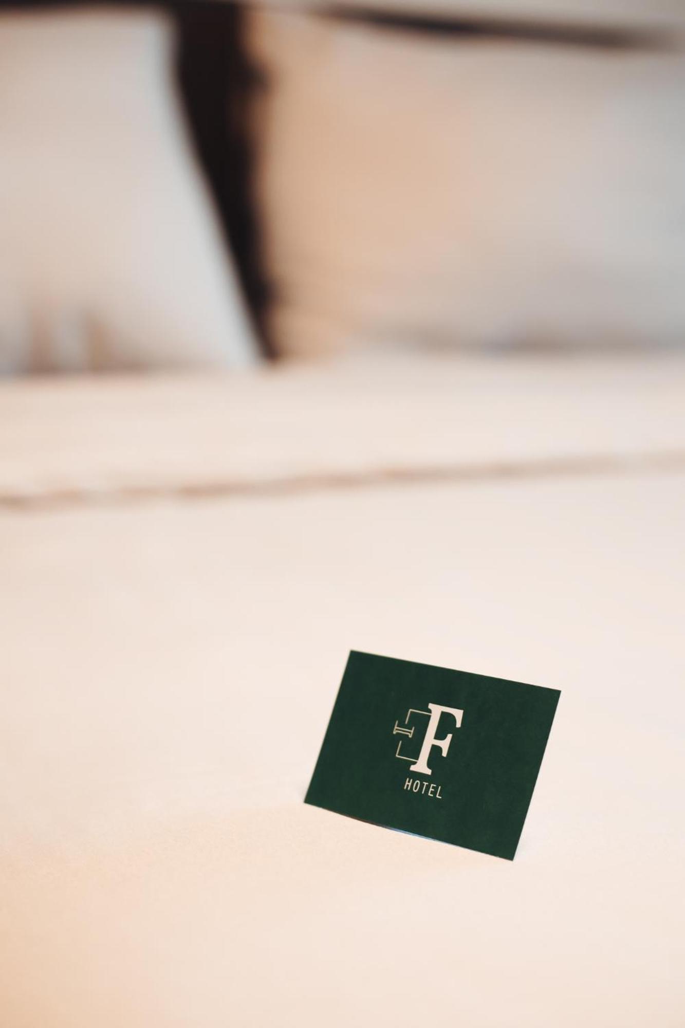 F Hotel 24H Check-In Horsching Exterior photo